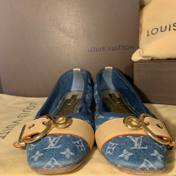 Limited Edition Louis Vuitton Ballet Flats - Picture 6 of 7